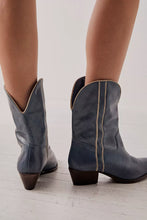 Load image into Gallery viewer, Borderline Western Boots (FREE PEOPLE)